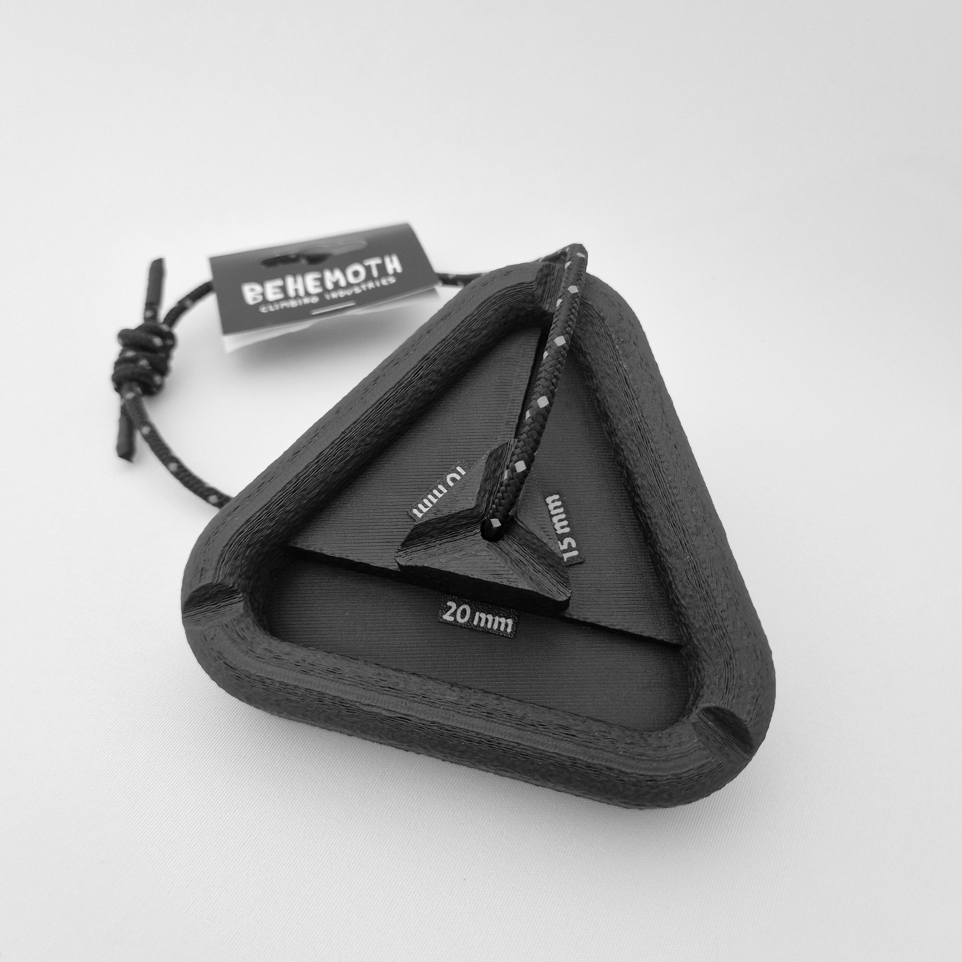 Trio - portable hangboard